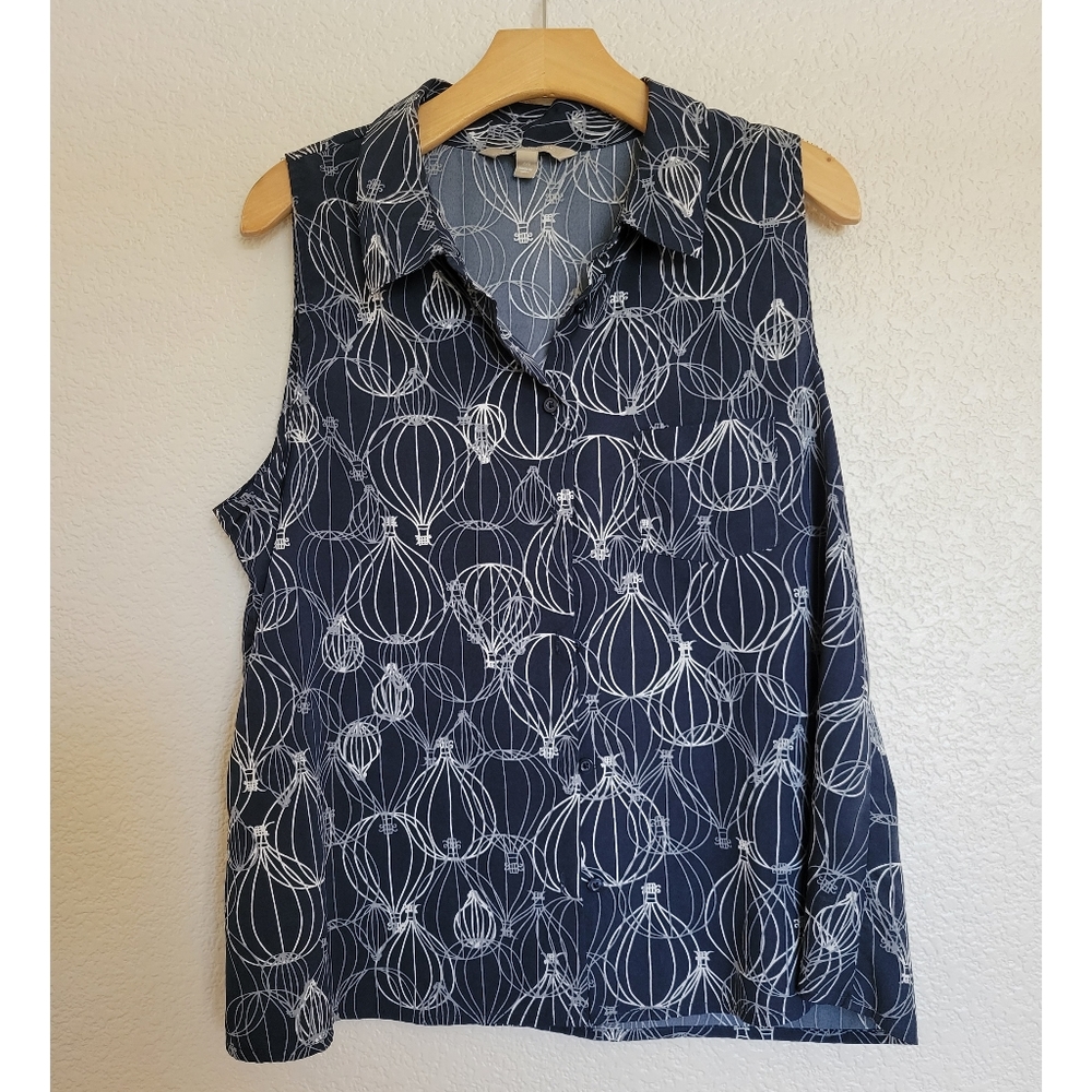 Womens Banana Republic size M sleeveless top with hot balloon graphic navy blue